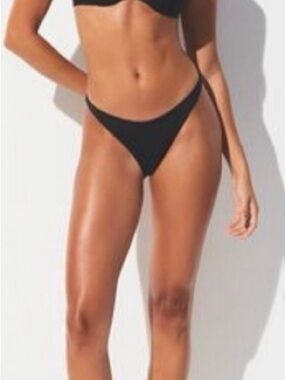 SKIMS Recycled Swim Thong Onyx